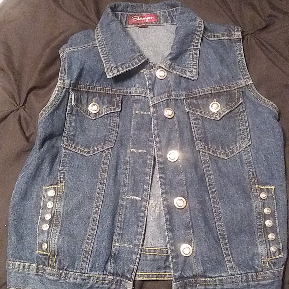 Jean Vest